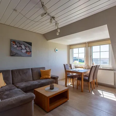 Hus-pellworm-2-ferienwohnung-meereswelle Pellworm